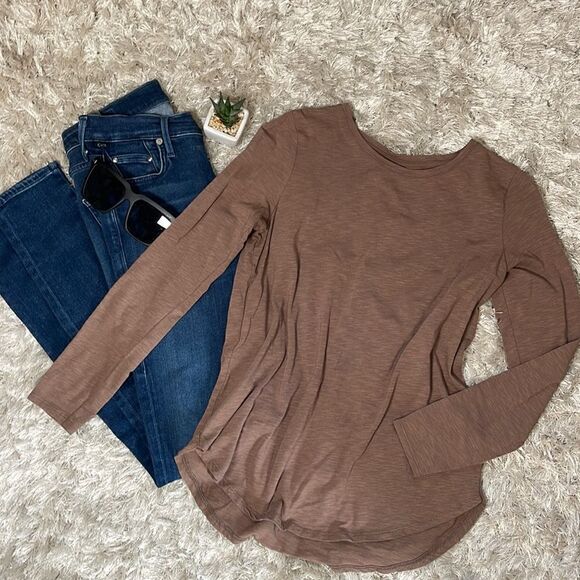 EUC Tahari Tissue T Long Sleep Top Cocoa Brown XS - Picture 1 of 5